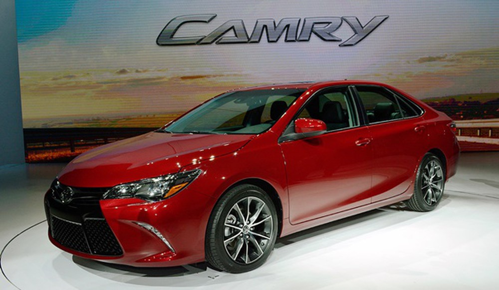 thue-xe-tu-lai-4-cho-camry