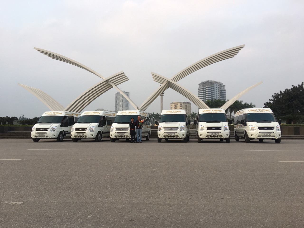 Nhà xe Vĩnh Thịnh Limousine đi Vinh